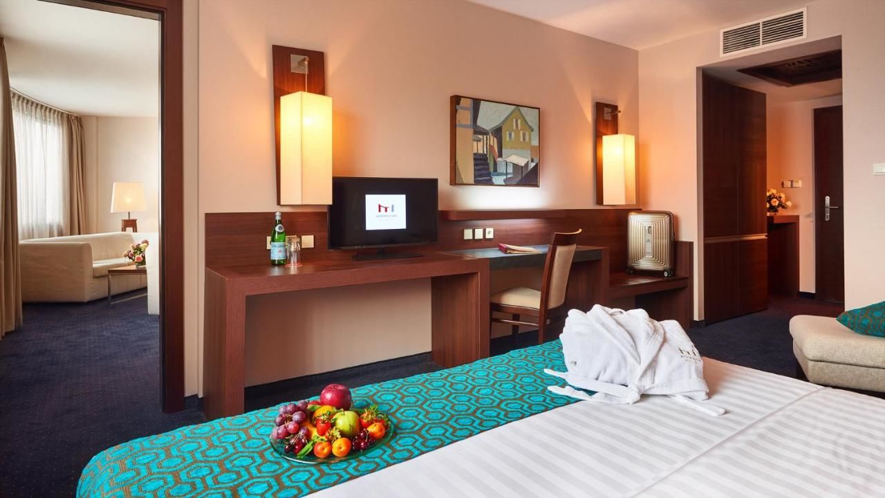 Отель Metropolitan Hotel Sofia София-8