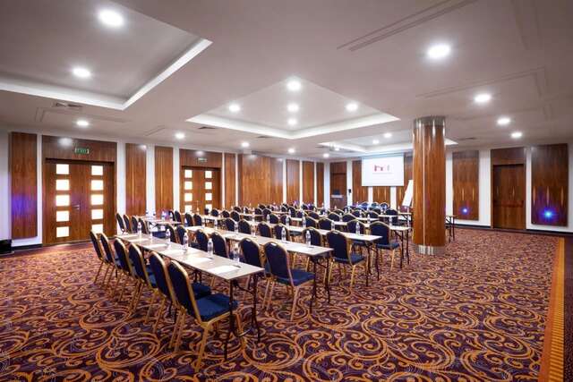 Отель Metropolitan Hotel Sofia София-33